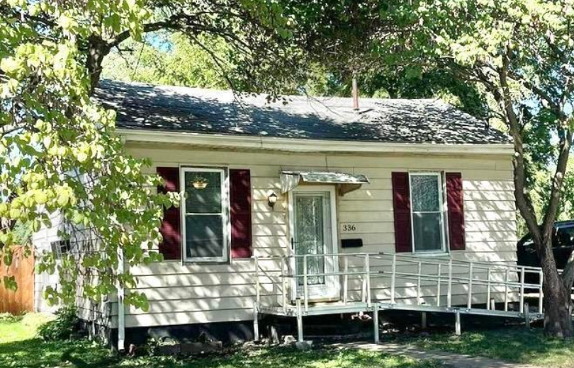 Property main image